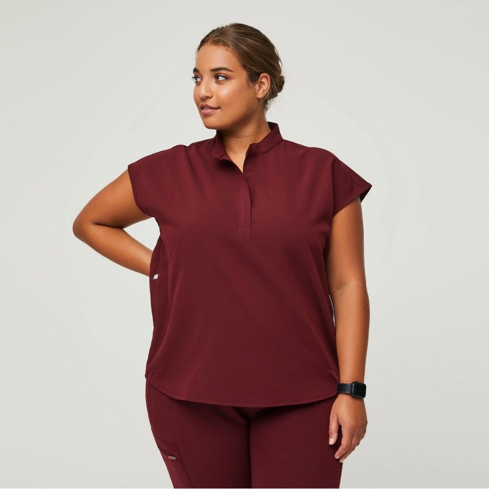 Figs Women's Set in Burgundy